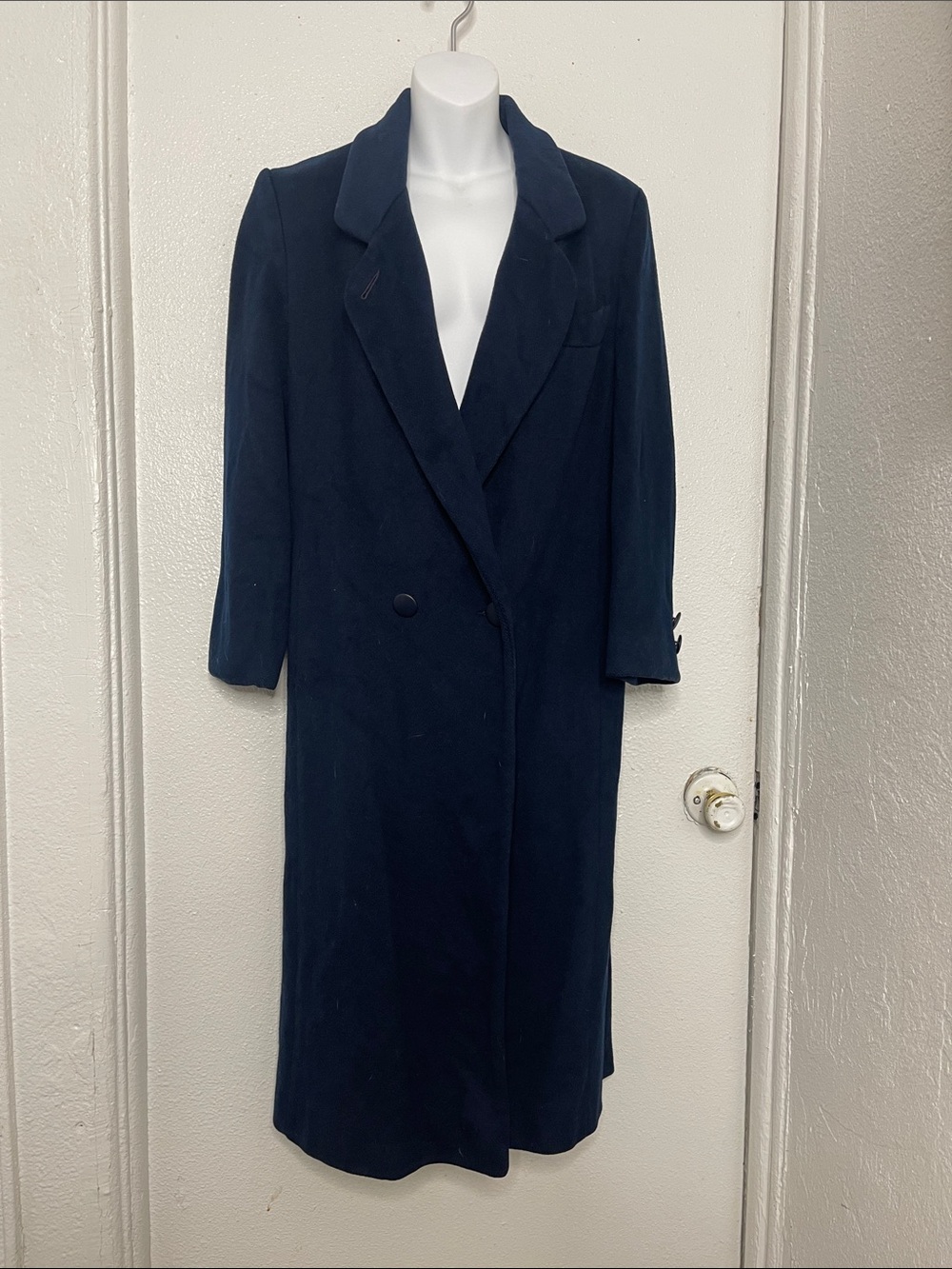 Vintage- 70ās/80ās wool Tailored Navy Long Trench Coat for Women